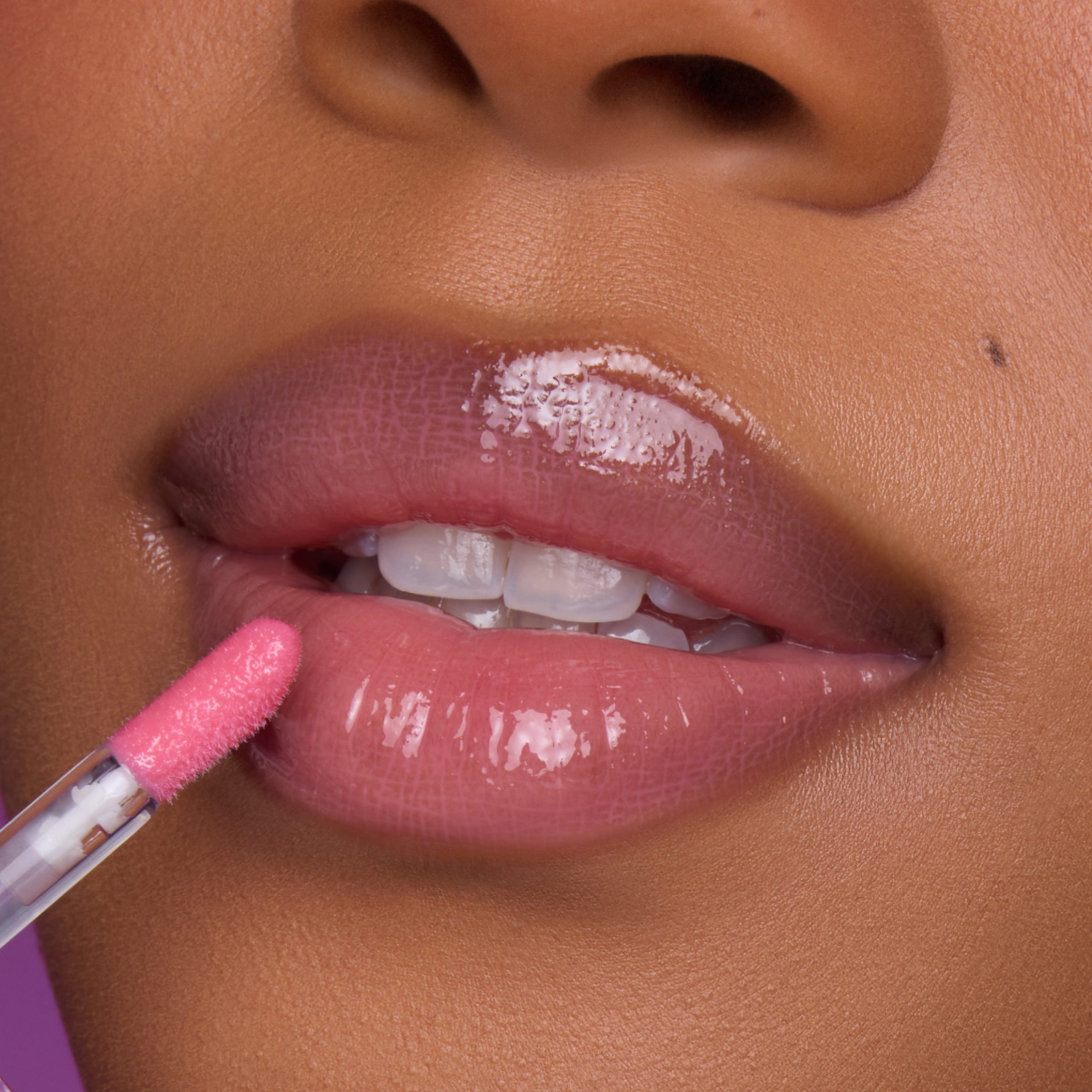 Heart To Get Ultra Glossy Lip - Image 2