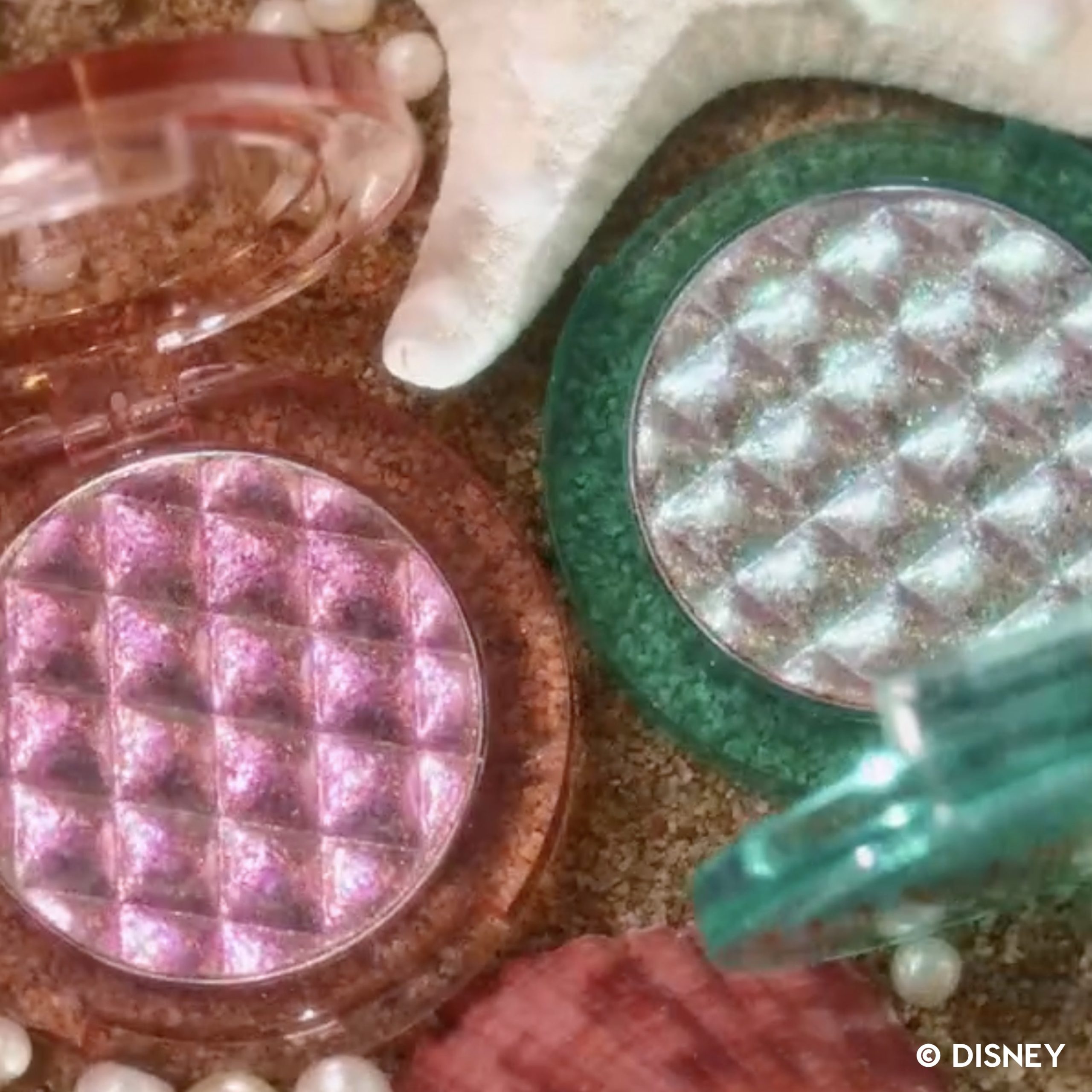 The Little Mermaid Multichrome Highlighter - Image 6