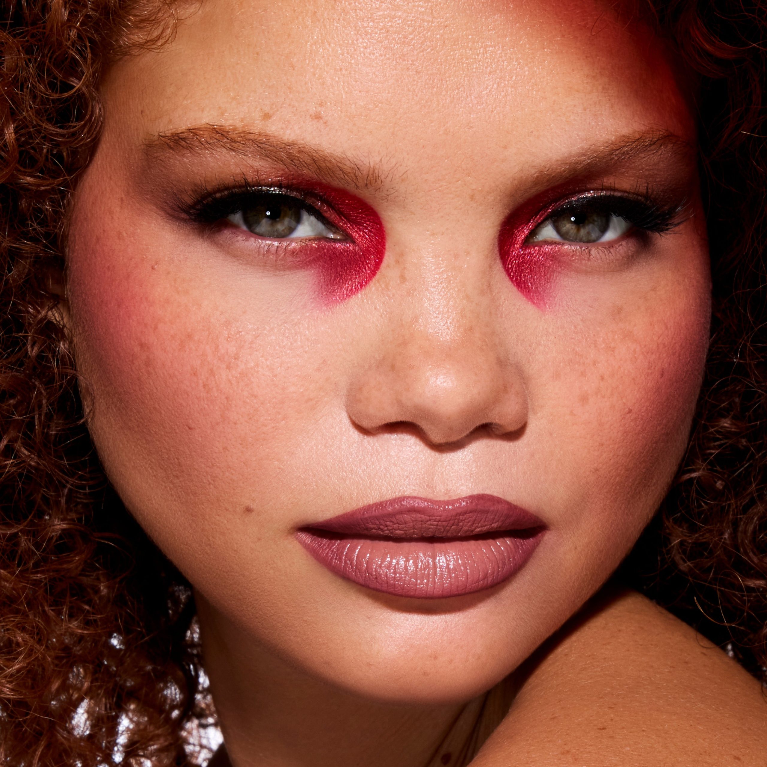 Eclipse Lip Liner & Lipstick Set - Image 3